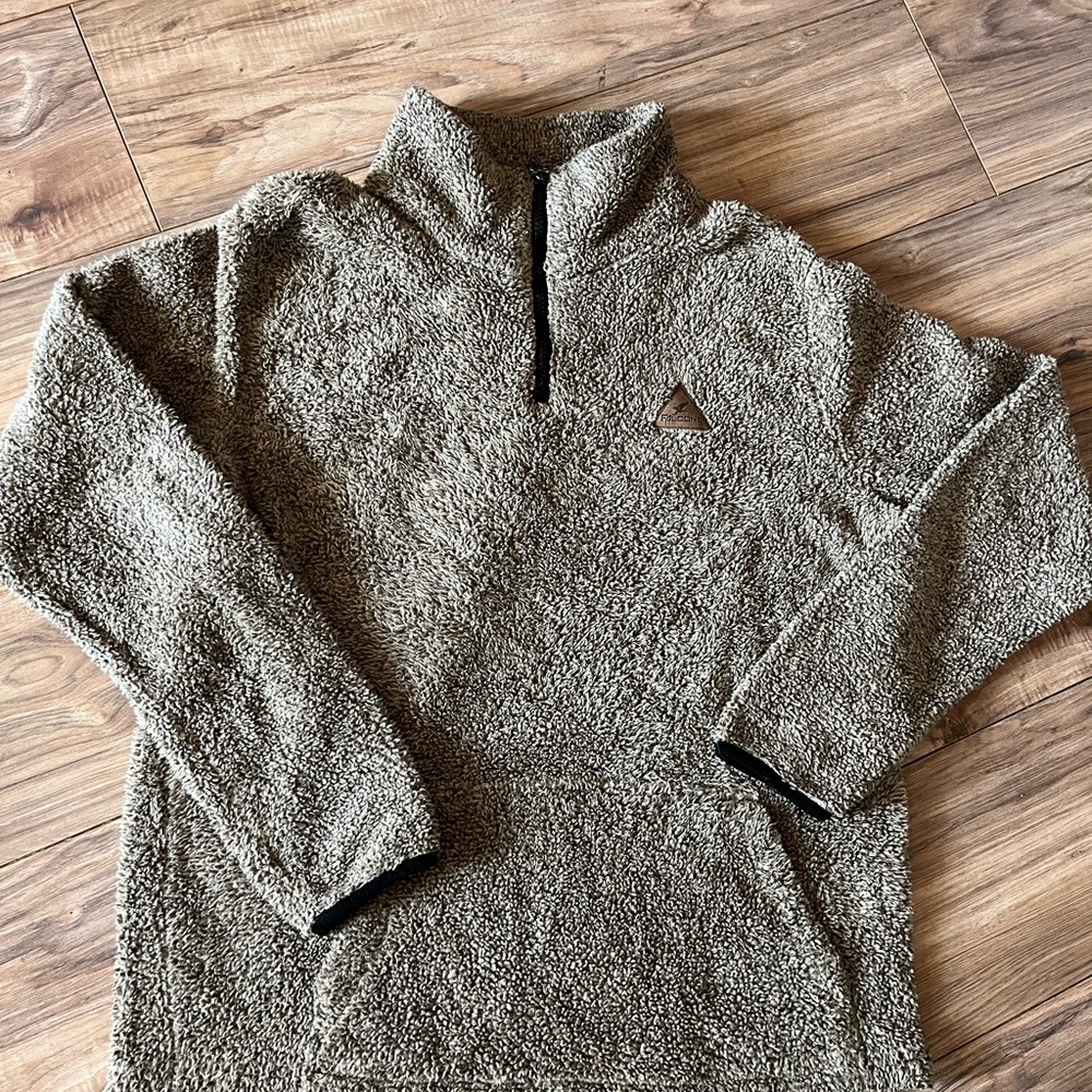 Falcone Cozy Fleece Pullover